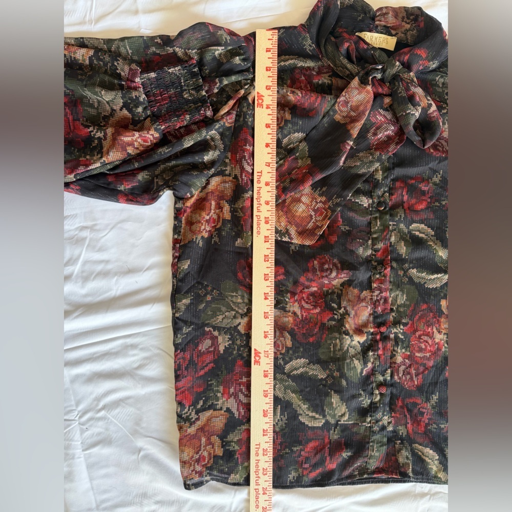 Farmer’s Market Retro Romantic Flowy Metallic Floral Bow Tie Blouse – Size M - Picture 8 of 10